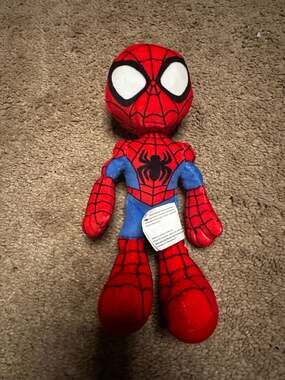 Marvel Spidey and His Amazing Friends 8-Inch Little Plush Spider-Man